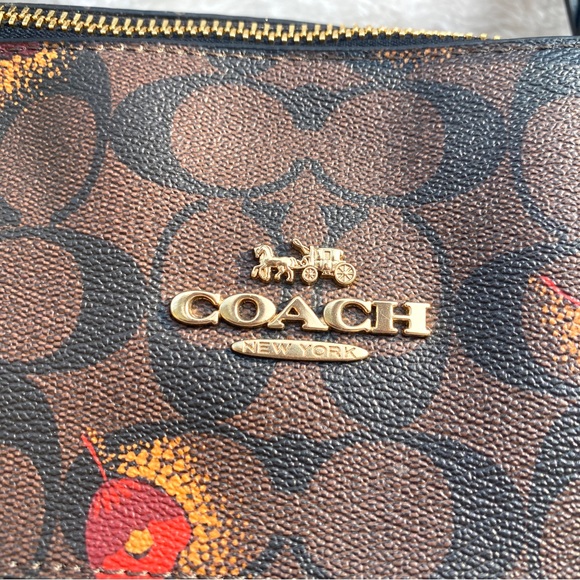 COACH Galley Tote Pop Floral signature leather canvas shoulder bag #5803 - Picture 4 of 13